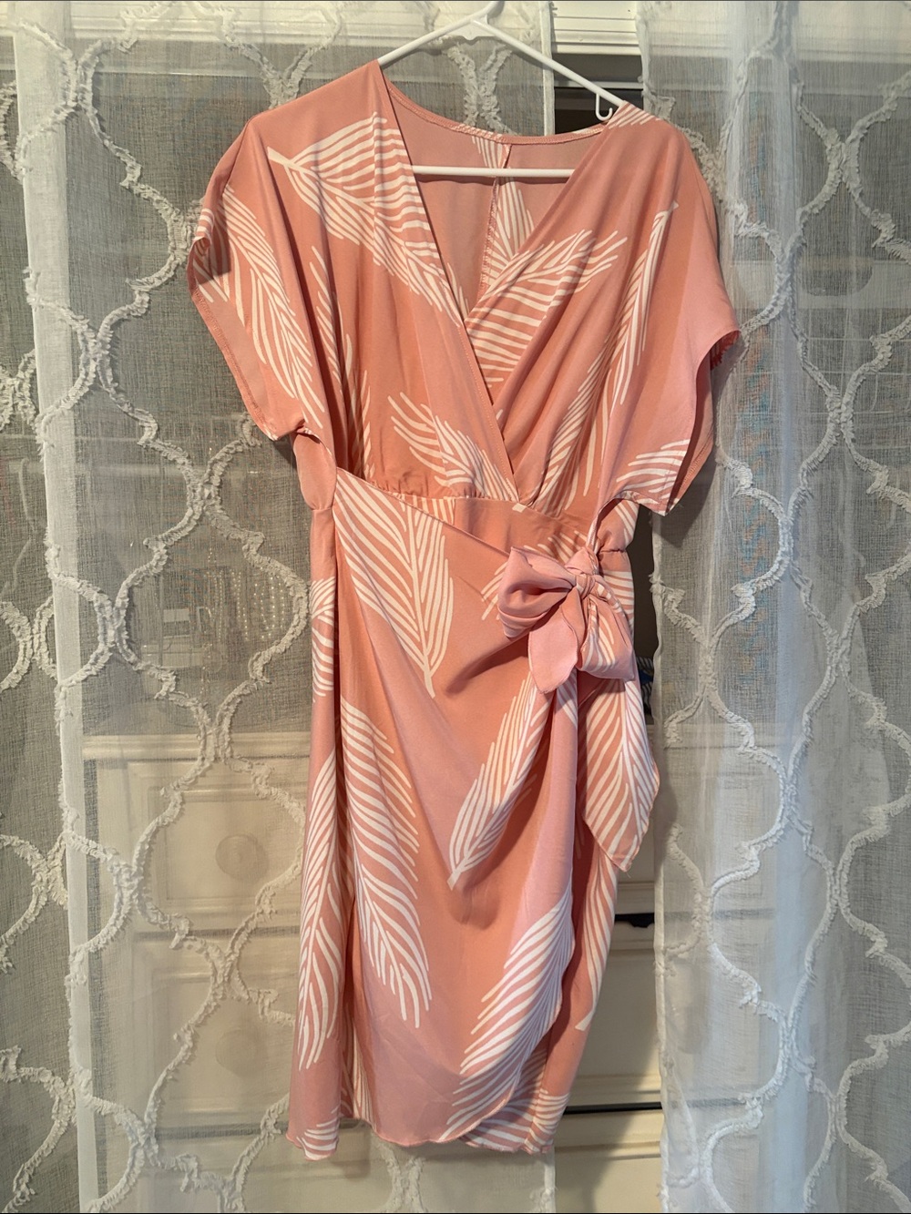 SHEIN Dusty Pink & White Leaf Print Wrap Dress